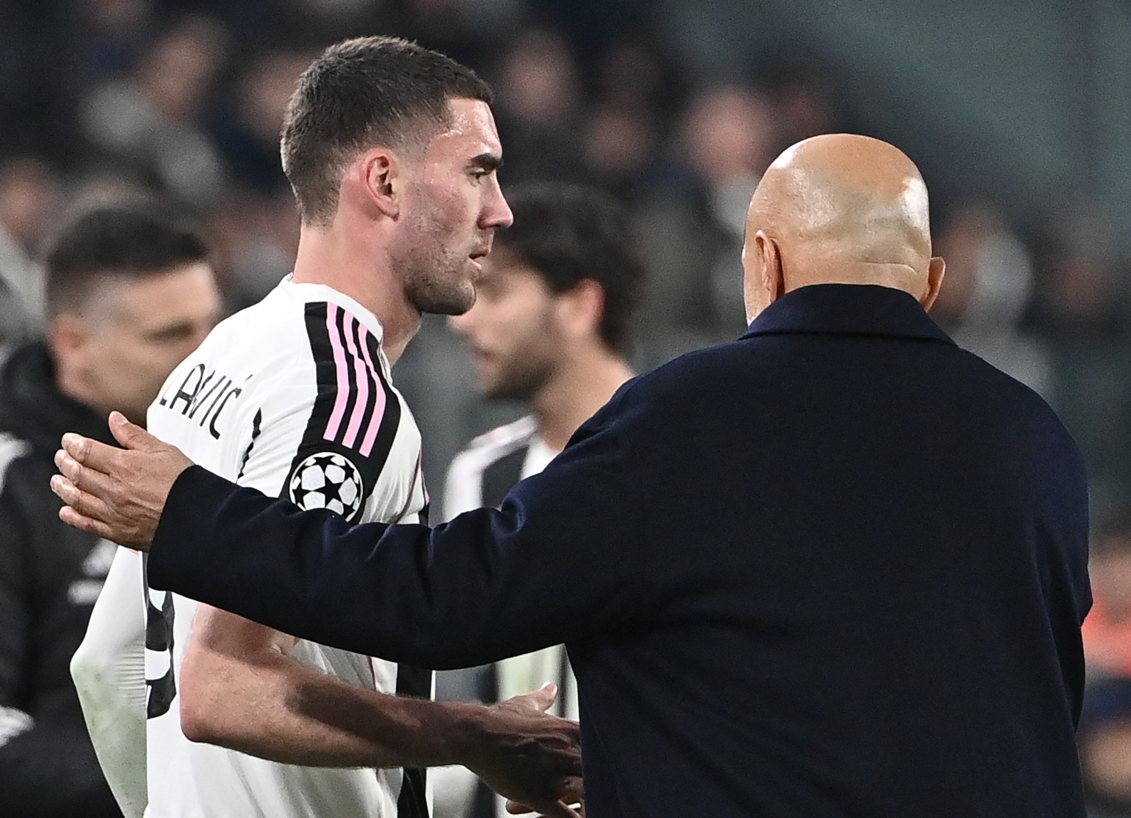 ggbet官网-全市场：斯帕莱蒂多次表达对DV9的欣赏，很可能对他离队感到失望